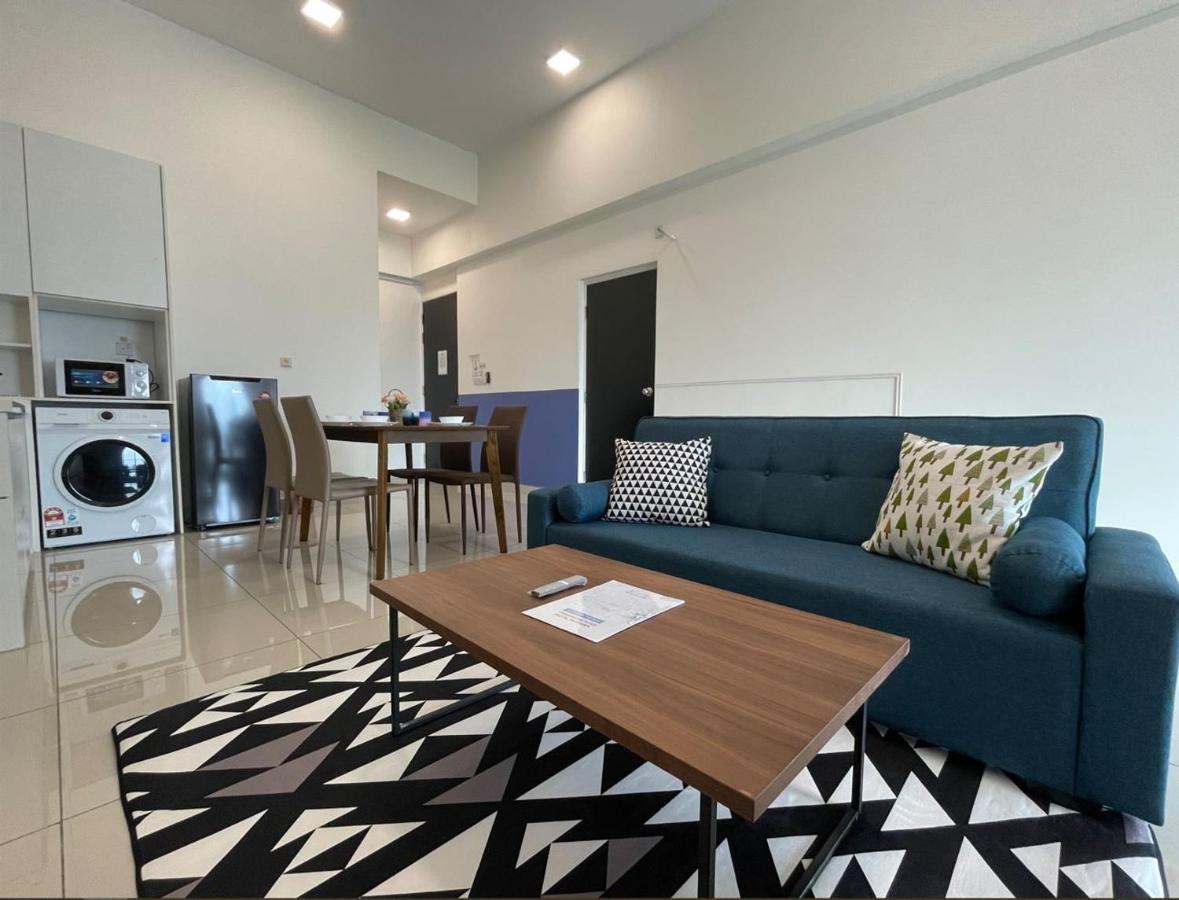 Delight Homestay Twin Galaxy جوهر بهرو المظهر الخارجي الصورة