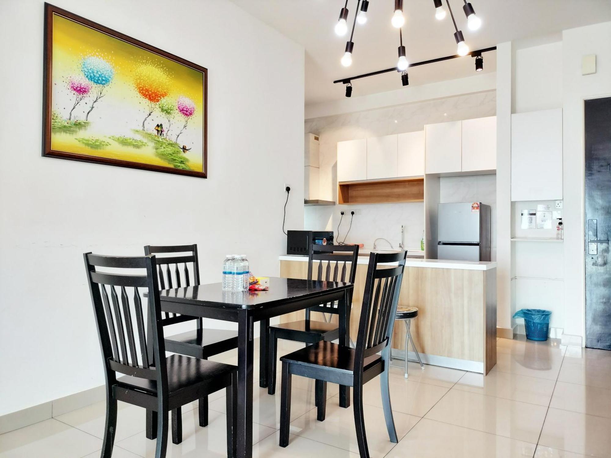 Delight Homestay Twin Galaxy جوهر بهرو المظهر الخارجي الصورة